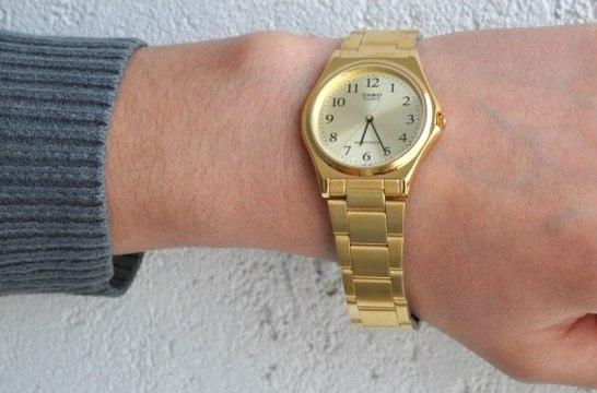 Casio Casio Collection LTP-1130N-9B , наручные женские часы фото под углом