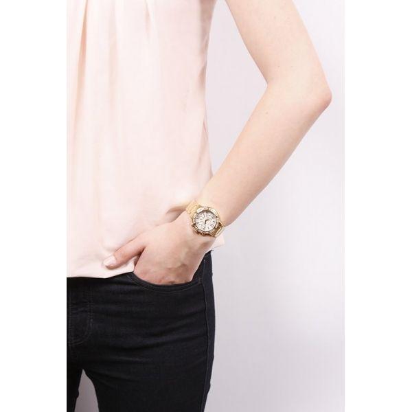 Guess Guess W0546L2 кварцевые женские часы часы крупный план перламутровый циферблата