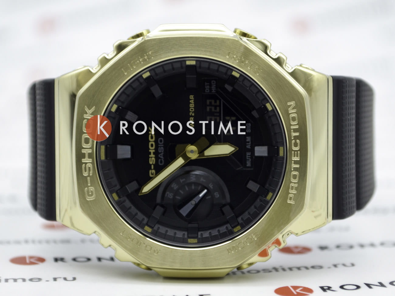 Casio Casio G-Shock GM-2100G-1A9DR (GM-2100G-1A9)  наручные часы, вид спереди