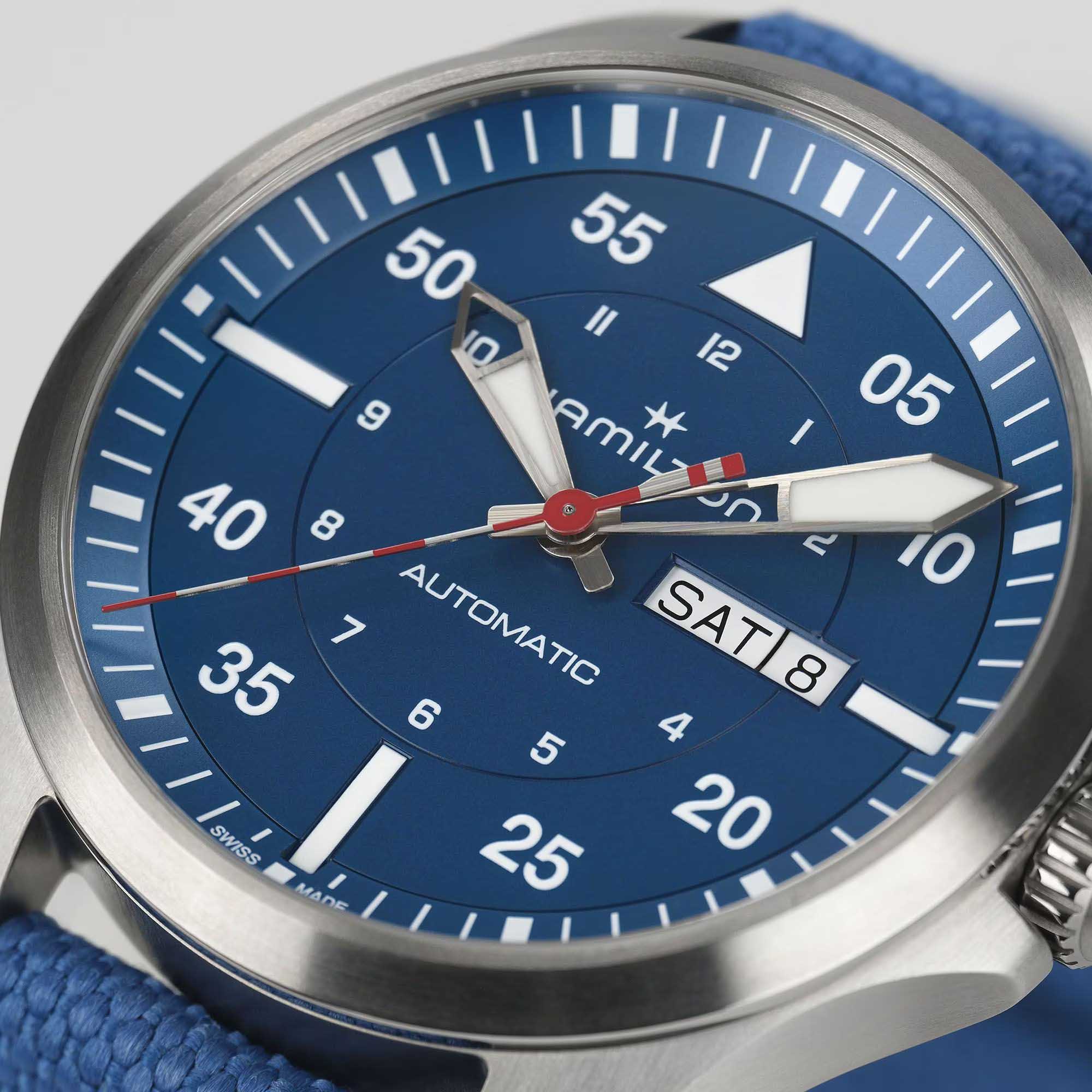 Hamilton Hamilton Khaki Aviation Day Date Auto - Air - Glaciers Edition H64655941 швейцария наручные мужские часы заводная головка с логотипом Hamilton