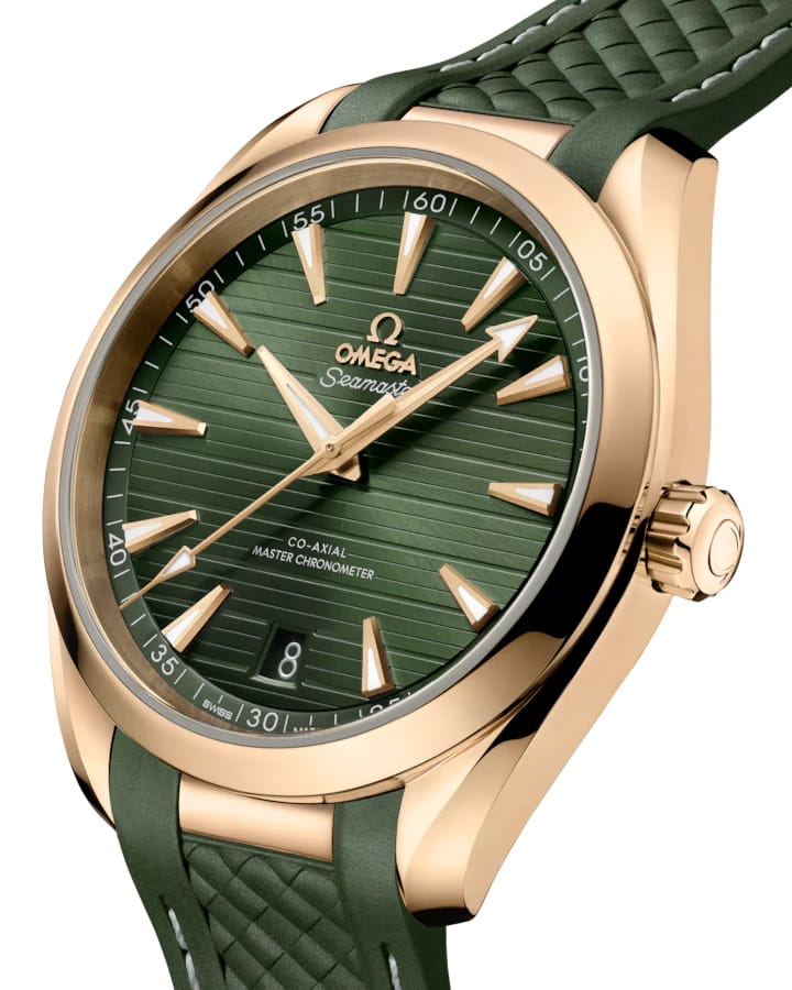 Omega Omega Seamaster Aqua Terra 220.52.41.21.10.001, seamaster швейцария мужские часы на браслете каучук боковой вид