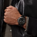 Breitling Breitling Avenger Chronograph 45 Night Mission V13317101B1X1 мужские часы черный циферблат на запястье