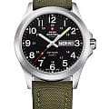 Swiss Military by Chrono Swiss Military by Chrono Day Date SMP36040.05  SMP36040.05 кварцевые мужские часы черный циферблат, браслет тканевый — вид спереди