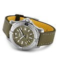 Breitling Breitling Avenger Automatic 43 A17318101L1X1, avenger швейцария мужские часы на браслете кожа + текстиль боковой вид