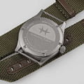 Hamilton Hamilton Khaki Field Quartz 38mm H69401910  - задняя крышка сталь корпуса, швейцария часы