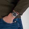 Hamilton H70315930 мужские часы застежка крупным планом