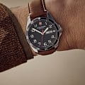 Victorinox Victorinox Fieldforce 241848 , наручные мужские часы фото под углом